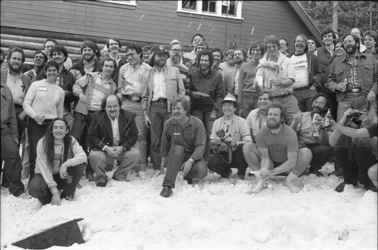 Ritchie, standing in the middle, in a striped sweater, behind Steven Bellovin in a baseball cap