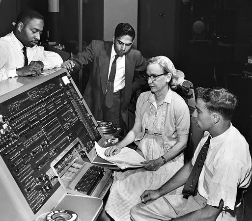 Hopper at the UNIVAC I console, c. 1960