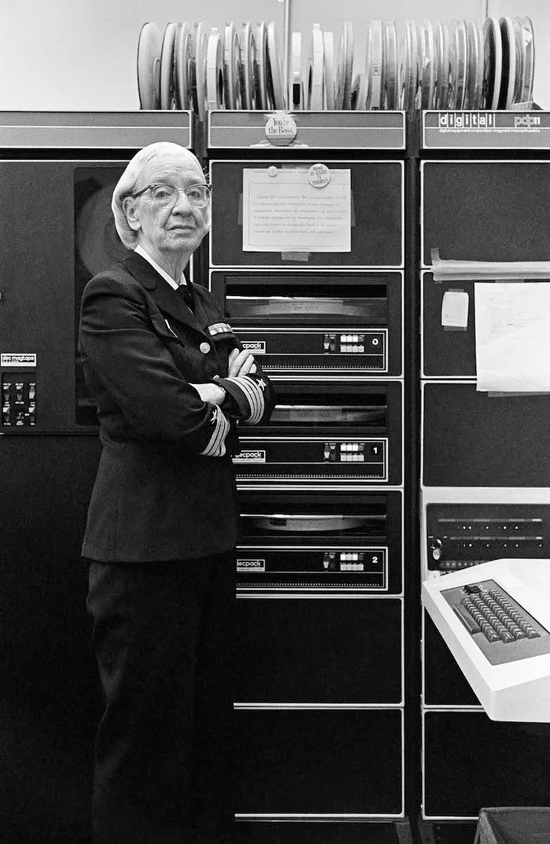 Hopper in a computer room in Washington, D.C., 1978, photographed by Lynn Gilbert