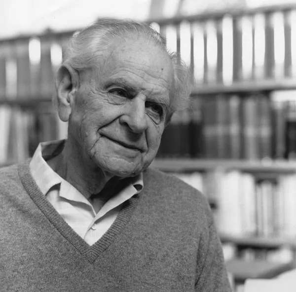 Popper in 1990